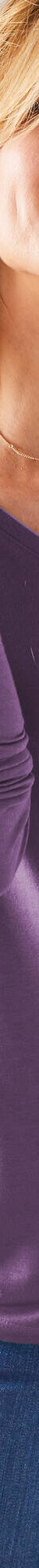 T-shirt col V manches longues (violet) T-shirt col V manches longues (violet)